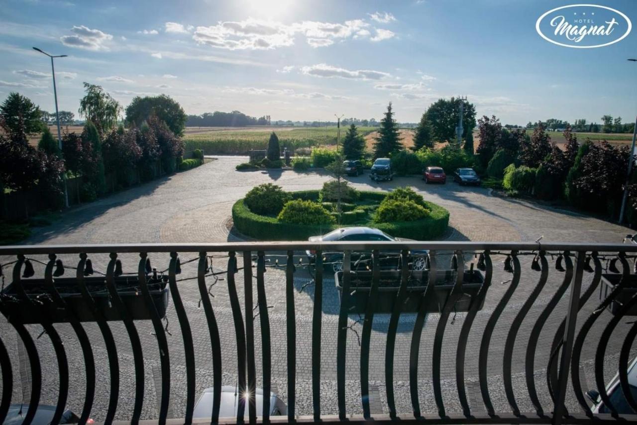 Hotel Magnat Słupca Exteriér fotografie